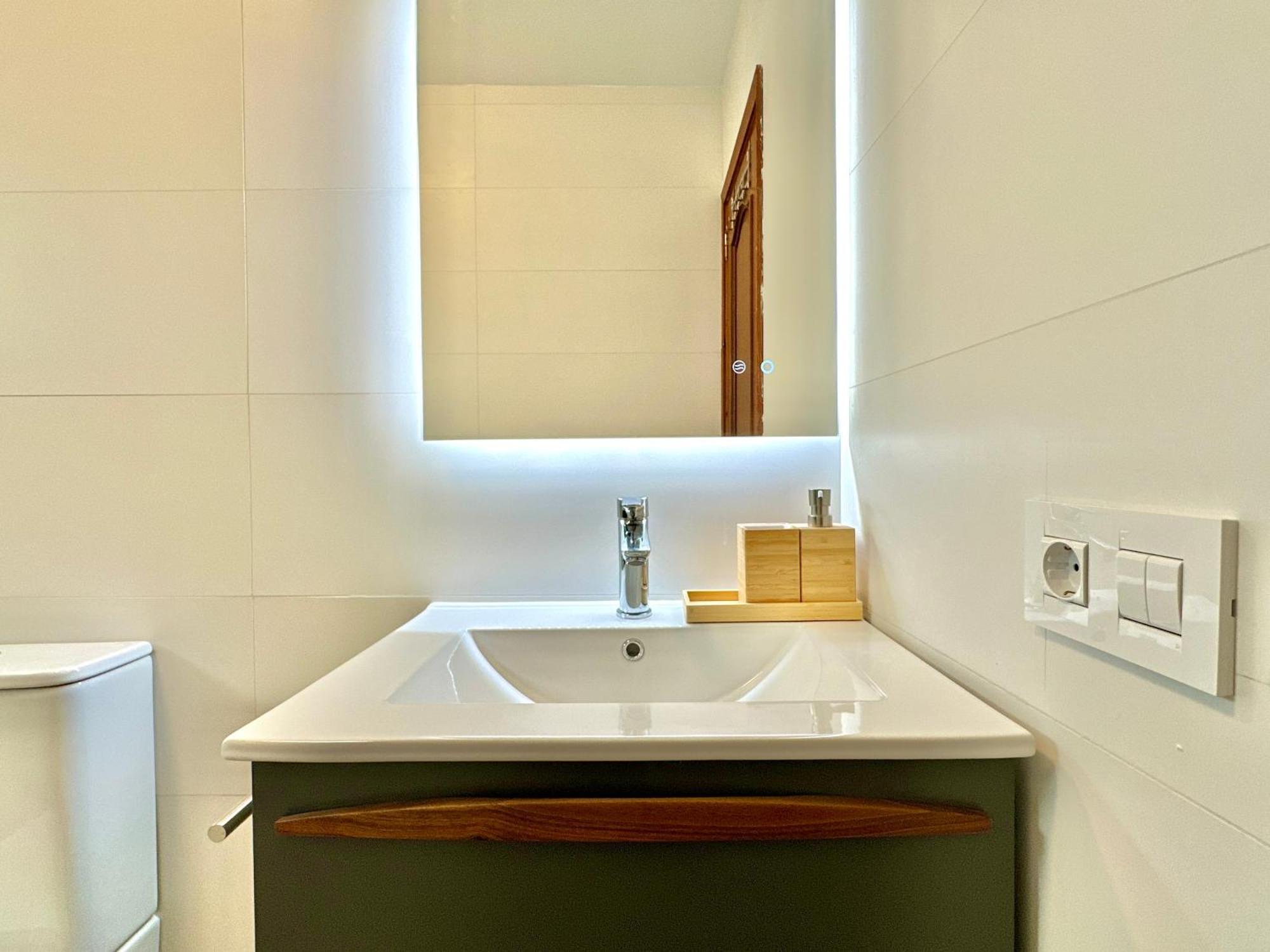 Apartment La Casita 2br - Pool, Parking & Aircon Candelaria