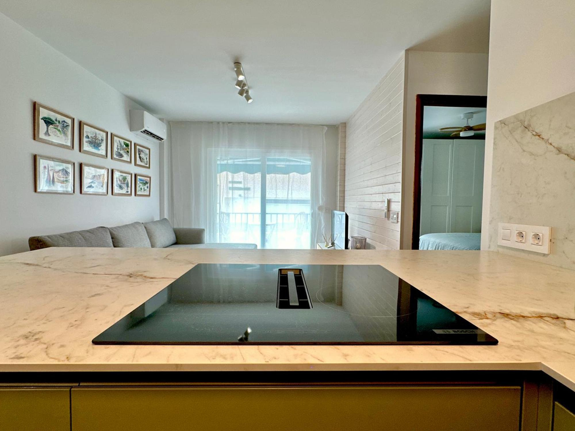 La Casita 2br - Pool, Parking & Aircon Apartment Candelaria