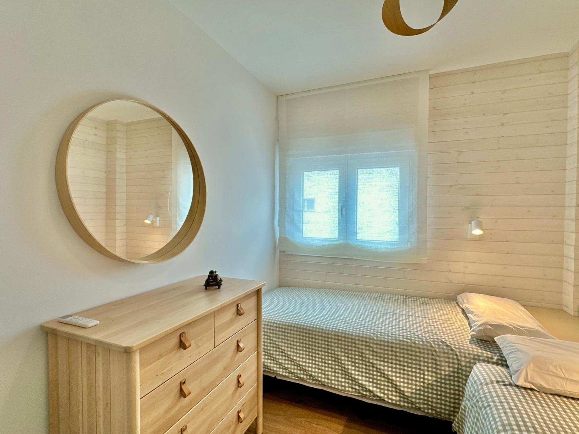 La Casita 2br - Pool, Parking & Aircon Candelaria
